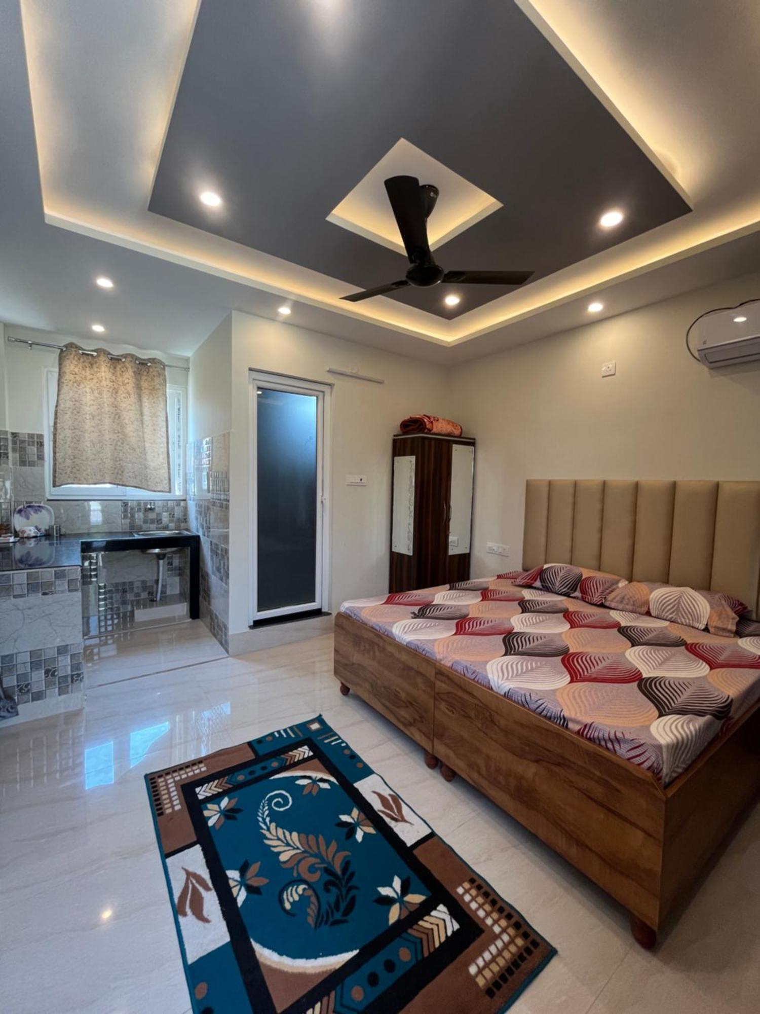 Anjali Home Stay Rishikesh Exterior photo